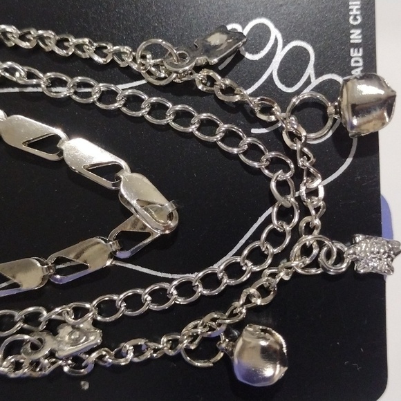 Silver Tone 3-Piece Anklet Set with Charms + 3 Toe Rings – Trendy Summer Jewelry - Picture 8 of 8